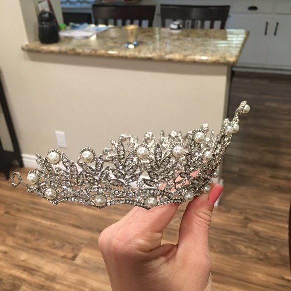 Tiara (Pearls and Diamonds) - Picture 4 of 7